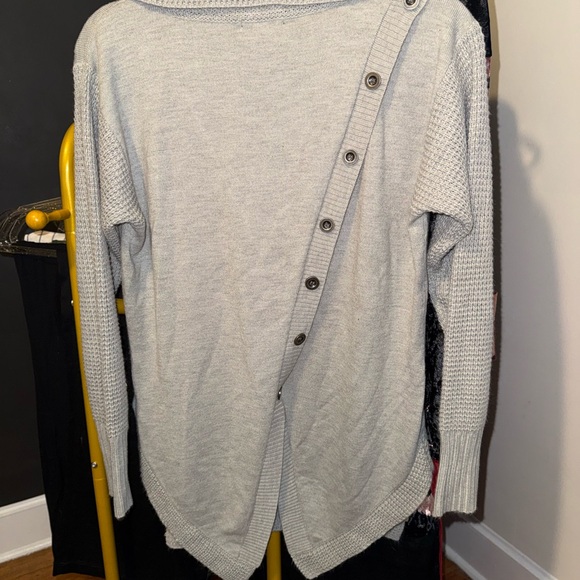 VENUS Light Gray Cowl Neck Sweater - Picture 2 of 3